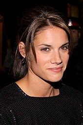 missy peregrym booty|Missy Peregrym: Beziehung, Vermögen, Größe, Tattoo, Herkunft